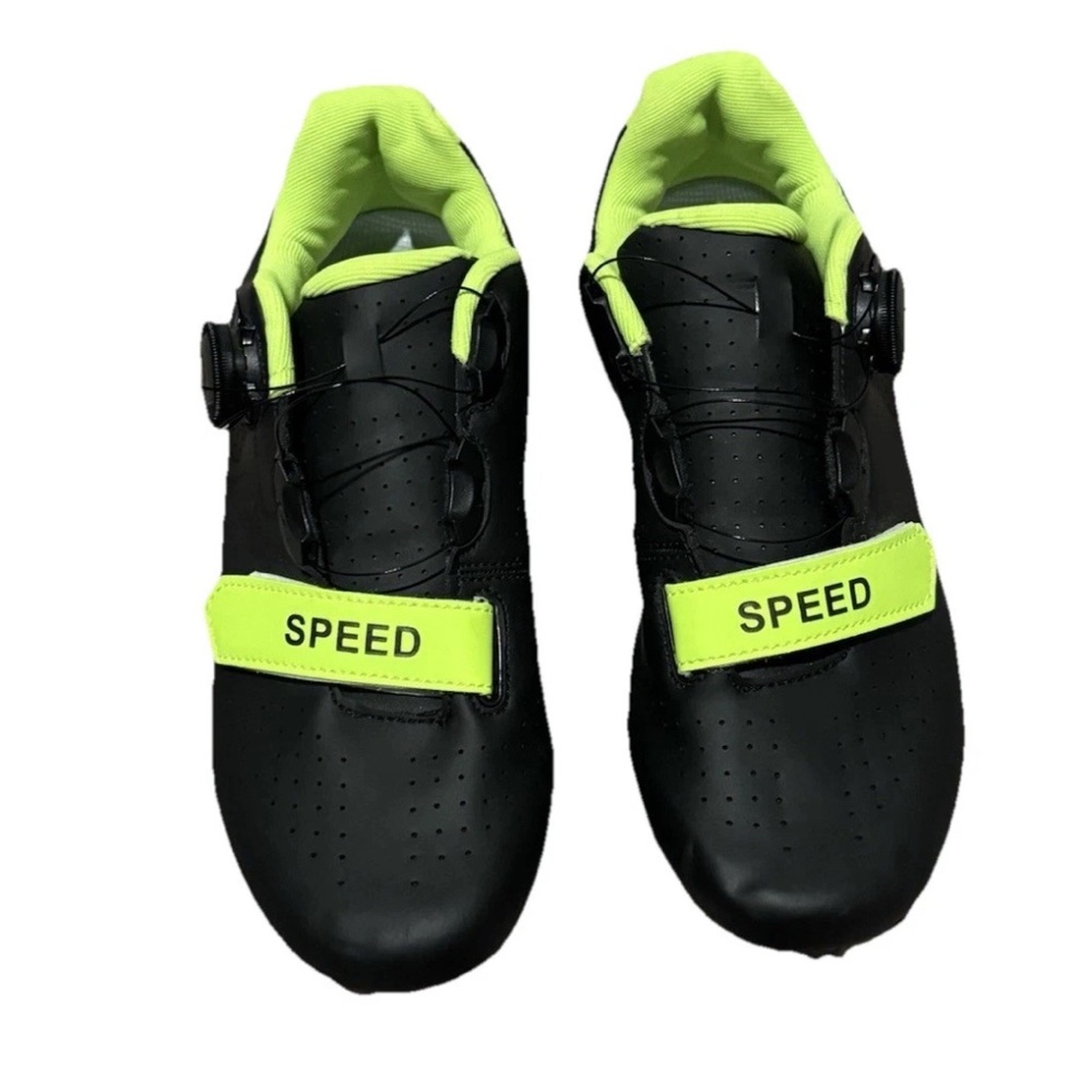 Black and Neon Green Cycling‎ Shoes size 39